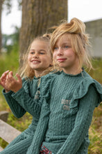 Lade das Bild in den Galerie-Viewer, Trui Claire
