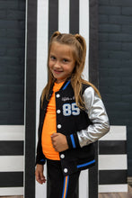 Lade das Bild in den Galerie-Viewer, Jasje Papillon
