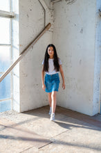 Lade das Bild in den Galerie-Viewer, Cargo Skirt Moshi
