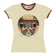Cargar imagen en el visor de la galería, T-shirt Page
