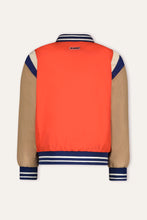 Lade das Bild in den Galerie-Viewer, Jacket James
