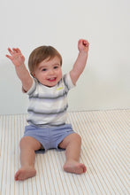 Lade das Bild in den Galerie-Viewer, T-Shirt Timmy
