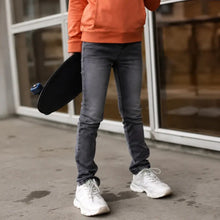 Cargar imagen en el visor de la galería, Jeans James Grey
